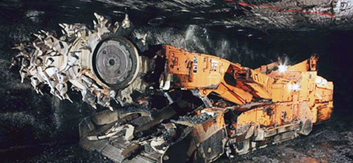 Mechanical Face Seal Applied  in Entry-driving Machine